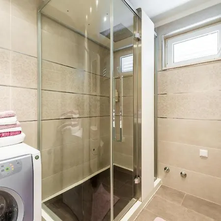 Violet - Two Bedroom With Balcony And Sea View Apartman Dubrovnik